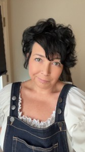 Photo of Christina Newhall
